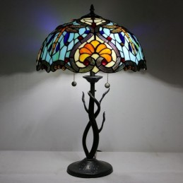 Tiffany Style Table Lamp...