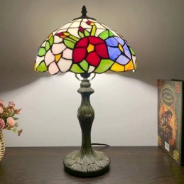 Tiffany Style Table Lamp...